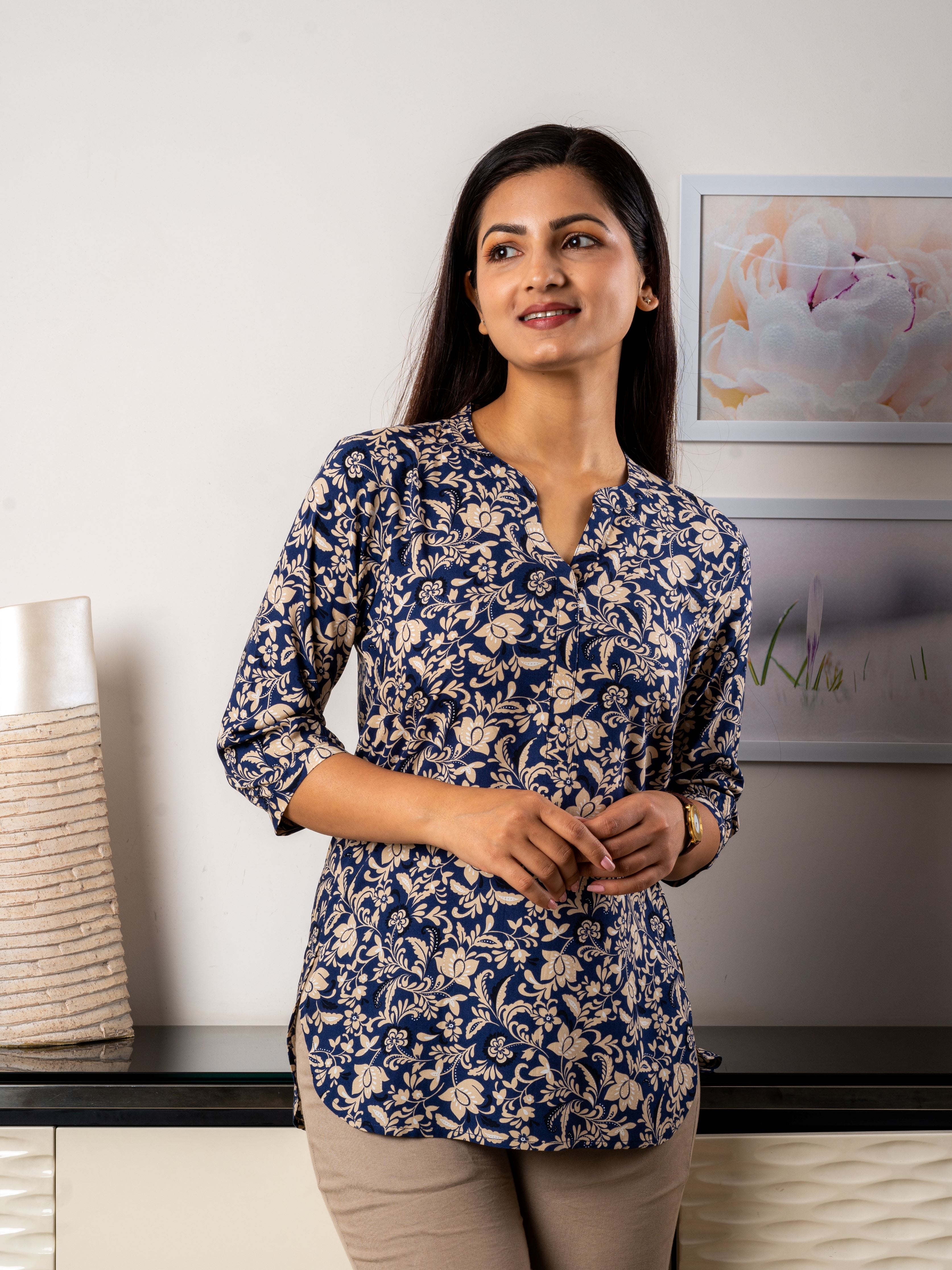 Women's Tunic in Navy & Cream Floral Print - Side