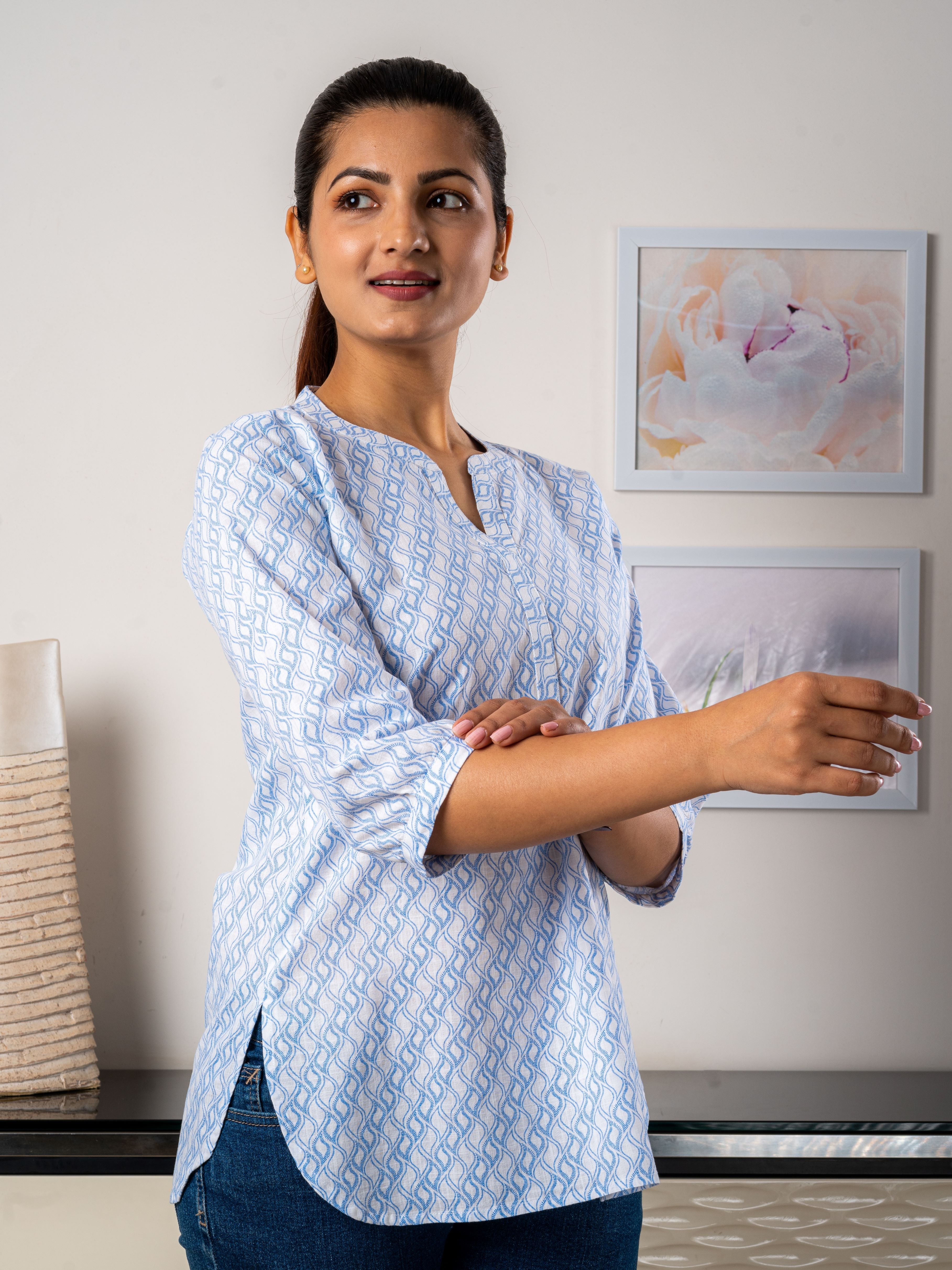 Women's Tunic in Blue Printed Fabric - Side