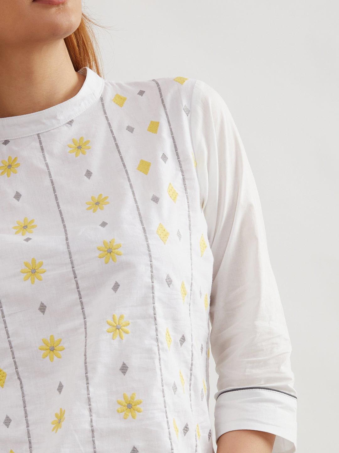Women's Cotton Top with Yellow Daisies - Close Up