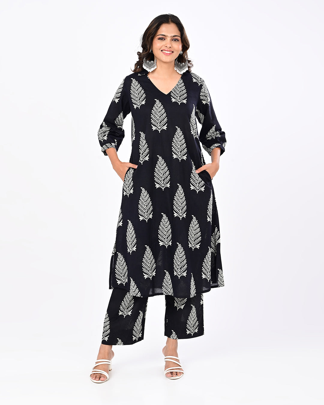 Noir Leaf Kurta Set