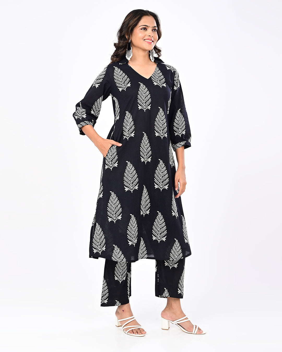 Noir Leaf Kurta Set