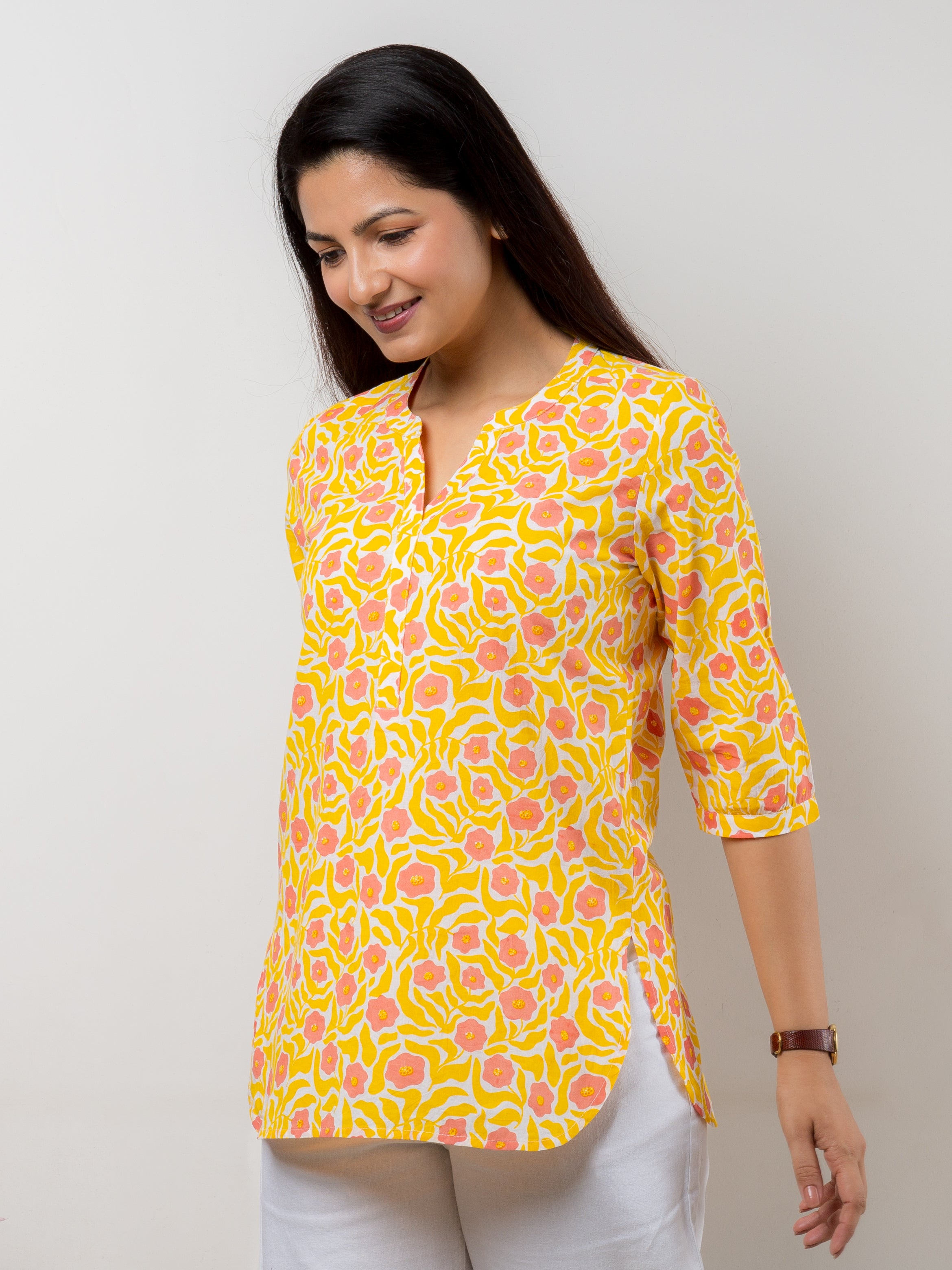 Women's Tunic in Yellow & Pink Floral Print - Side
