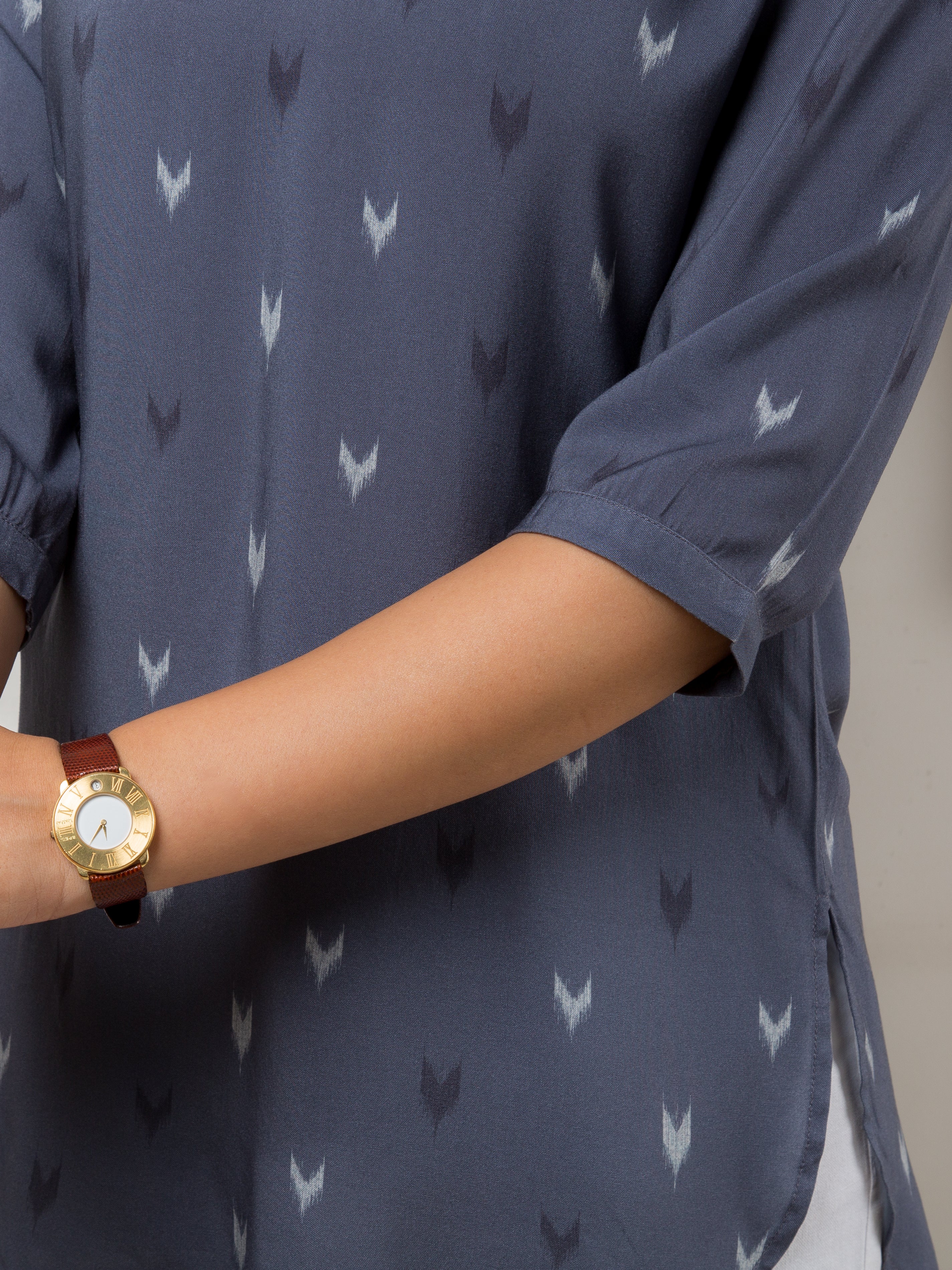 Women's Cotton Tunic in Blue V-Neck - Close Up