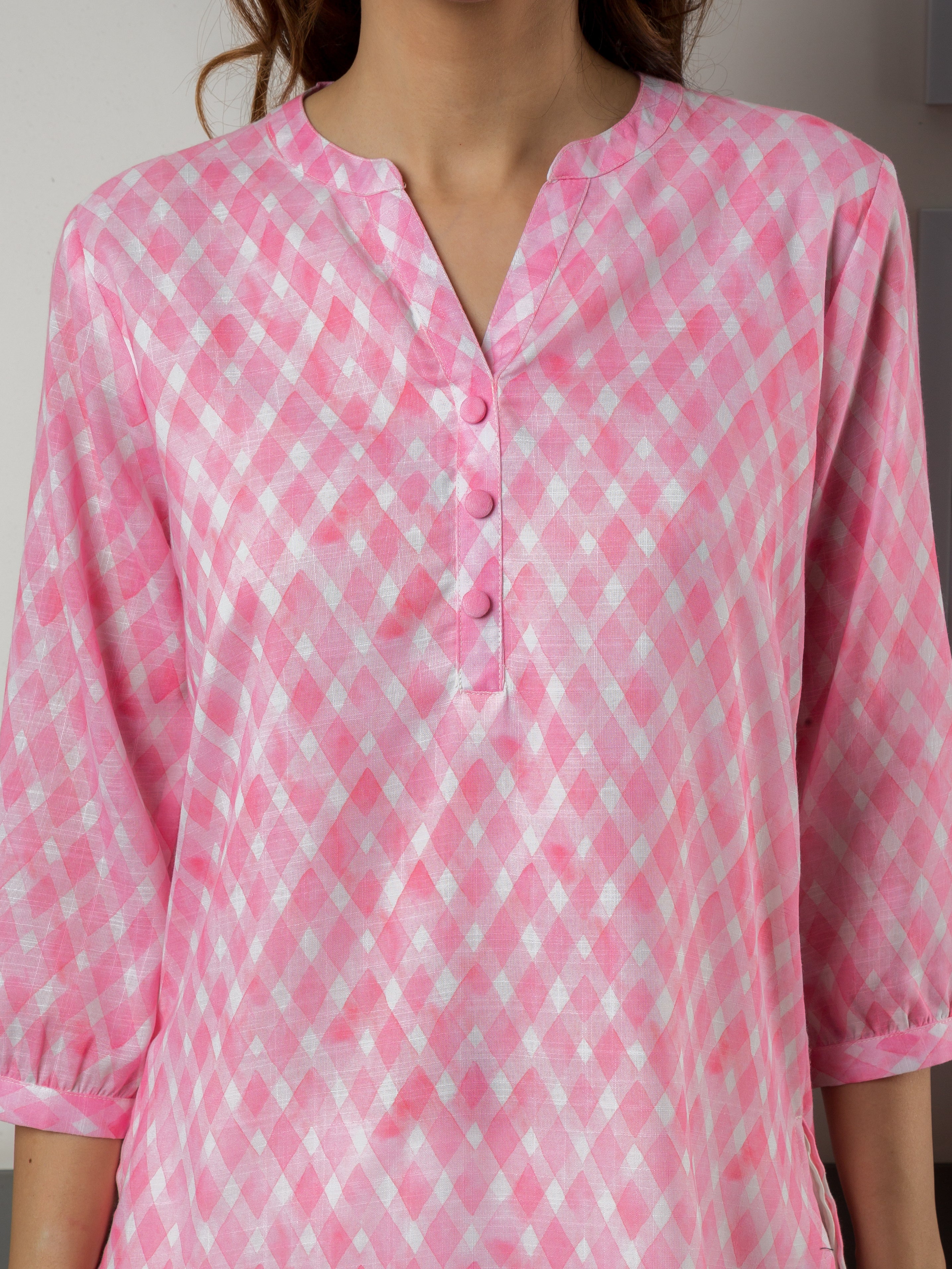 Women's Top in Pink Checkered Fabric - Close Up
