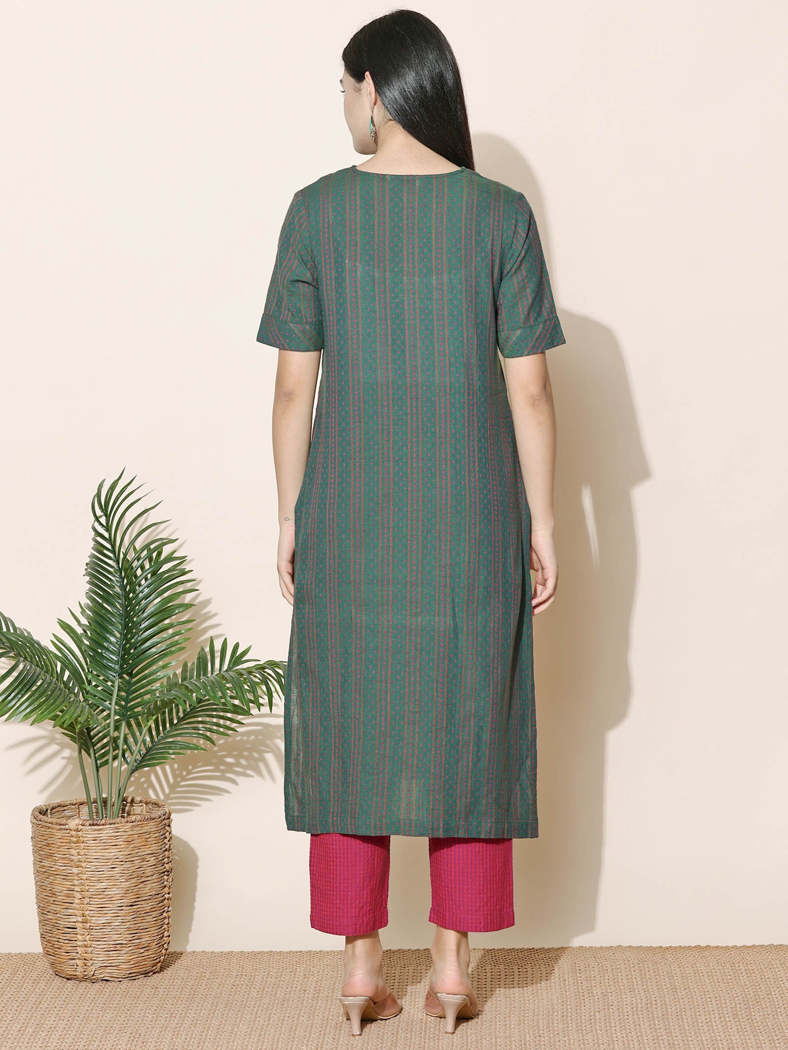 Pine Whispers Kurta Set